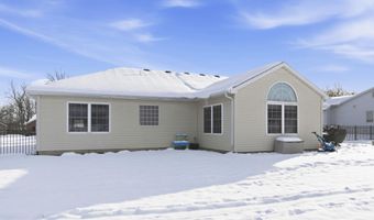 237 Broadmore Cir, Angola, IN 46703