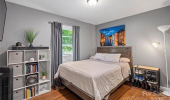 1914 Bonnie Ln, Charlotte, NC 28213
