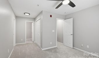 3921 Picasso Ct, Charlotte, NC 28205