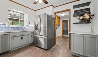 2838 Sylvia St, Arkadelphia, AR 71923