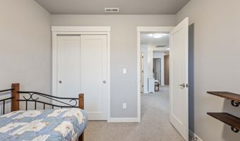 2561 NE Purcell Blvd, Bend, OR 97701