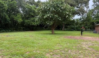 119 Aaron Rd, Bainbridge, GA 39817