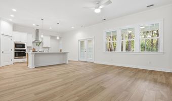 23 Thomas Sumter St, Beaufort, SC 29907