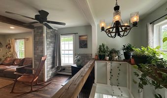 8 Main St, Bennington, NH 03442