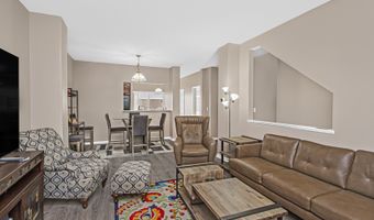 2129 W Concord Ln, Addison, IL 60101