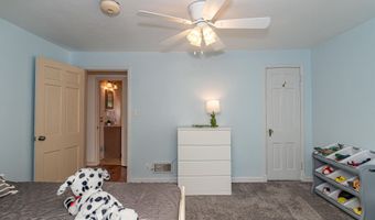 1225 Harding Ave, Ames, IA 50010