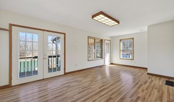 8923 E Sassafras Rd, Bloomfield, IN 47424