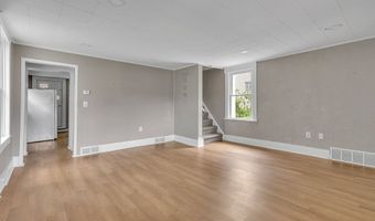 1216 Beaver Rd, Ambridge, PA 15003