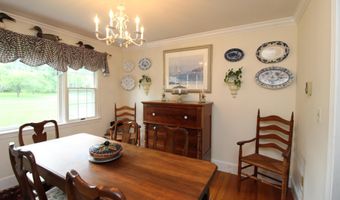 11 Tozier St, Belfast, ME 04915