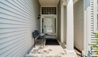 11 JUMPING BROOK Ln, Barnegat, NJ 08005
