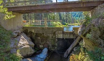 210 Rusho Ln, Blanchard, ID 83804