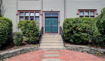 28 Narragansett Ave 1, Newport, RI 02840