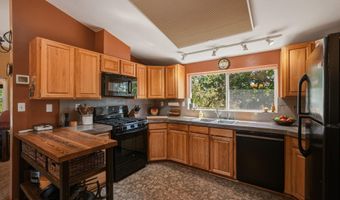 67422 Trout Ln, Bend, OR 97703
