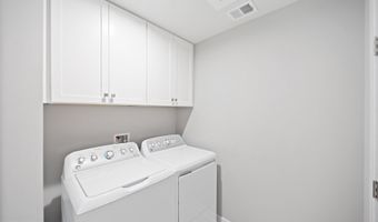 904 MIDBROOK Ln, Bowie, MD 20716