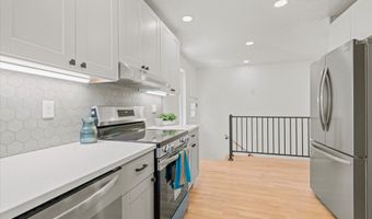 4512 SE GARRETT Cir, Milwaukie, OR 97222