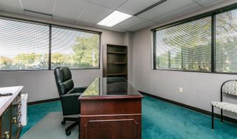 1 Professional Dr, Alton, IL 62002