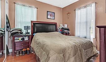 818 W 104th, Los Angeles, CA 90044