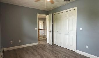 8 Linden St, Bristol, RI 02809