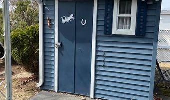 44 Castle Rd, Attleboro, MA 02703