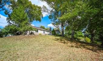 711 Sycamore Rd, Batesville, IN 47006