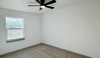 1004 N Sapulpa Rd, Beggs, OK 74421