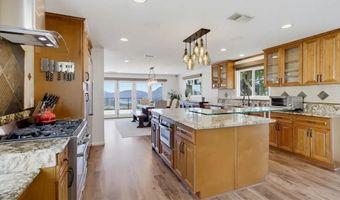 2450 Vista Lago Ter, Escondido, CA 92029