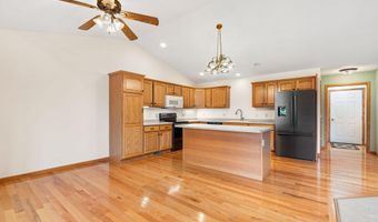 1706 22nd Ave SW, Austin, MN 55912