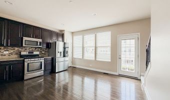 808 E Wing St, Arlington Heights, IL 60004