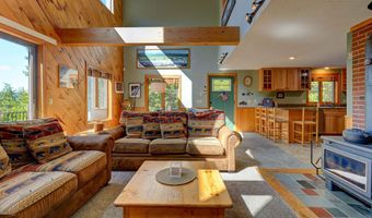 38 Iron Ledge Rd, Bartlett, NH 03812