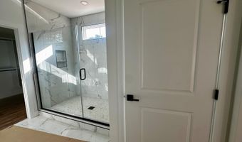 470 Somerset Dr, Appomattox, VA 24522