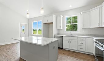 3898 Horseshoe Rd, Appomattox, VA 24522