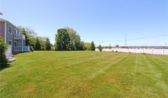 314 Chases Ln D, Middletown, RI 02842