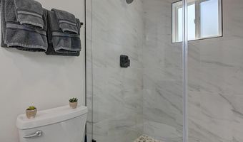 12871 W Osborne St, Arleta, CA 91331
