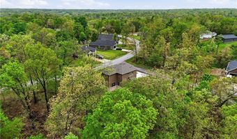 276 Kinross Dr, Bella Vista, AR 72715