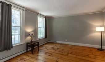 10 Ten Broeck Pl, Albany, NY 12210