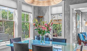 767 Oak St, Ashland, OR 97520