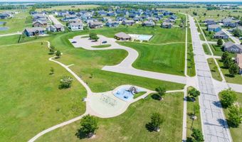 5216 N Colonial, Bel Aire, KS 67226