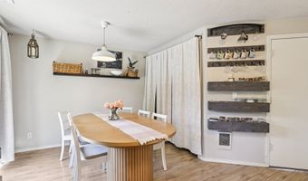 855 N 8TH St, Aumsville, OR 97325