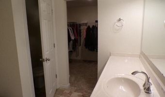5294 Karst Cir, Ashville, OH 43103