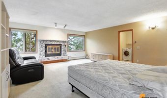 730 Dogwood St, Anchorage, AK 99501