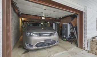 218 Iwo St, Auburn, IN 46706