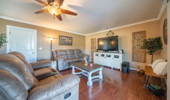 6679 Meadowlark Ln, Anderson, CA 96007