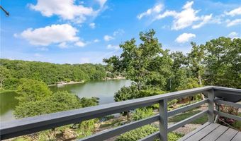 43 Strichen Ln, Bella Vista, AR 72715