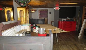 67 Bridge St, Amsterdam, NY 12010