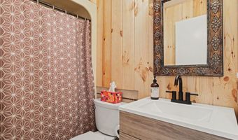 3871 Resort Rd, Alanson, MI 49706