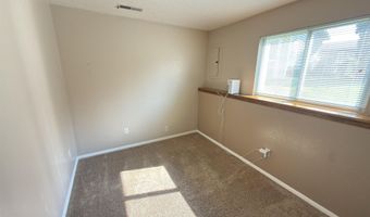 4818 Freedom Ave, Chubbuck, ID 83202