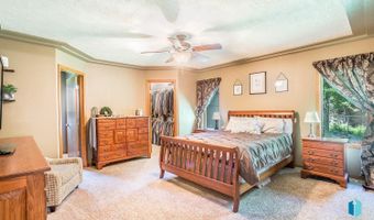 1109 S Parkview Blvd, Brandon, SD 57005