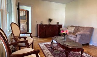 175 Oakland Ave, Cranston, RI 02910