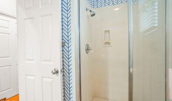 5 Petigru Dr, Beaufort, SC 29902