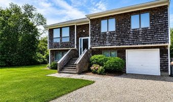 42 Jamestown Blvd, Narragansett, RI 02882
